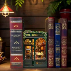 Book Nook CuteBee - La Librairie de la Chouette - 139 Pièces