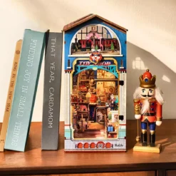 Book Nook Rolife - Treasure Toy Shop - 380 Pièces